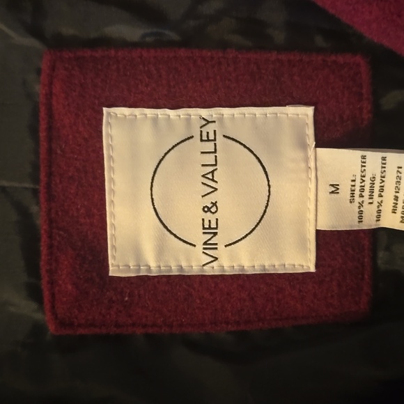 VINE & VALLEY BRAND WOMEN'S BURGUNDY PEACOAT SIZE MEDIUM - Picture 7 of 16